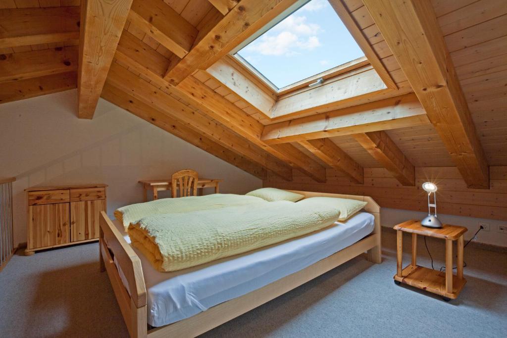 Les Naturelles Leukerbad Room photo